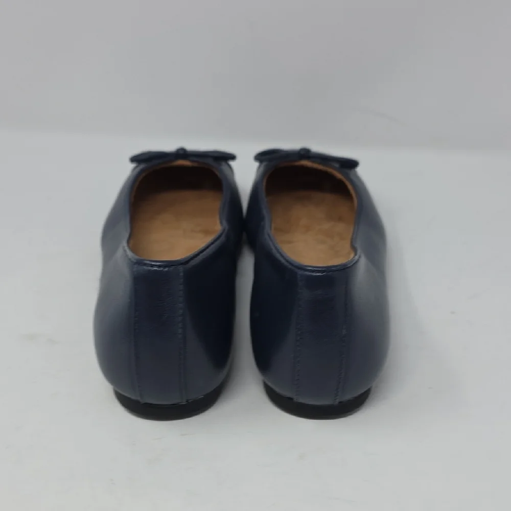 Vionic Klara Navy Blue Leather Flats Size 6.5